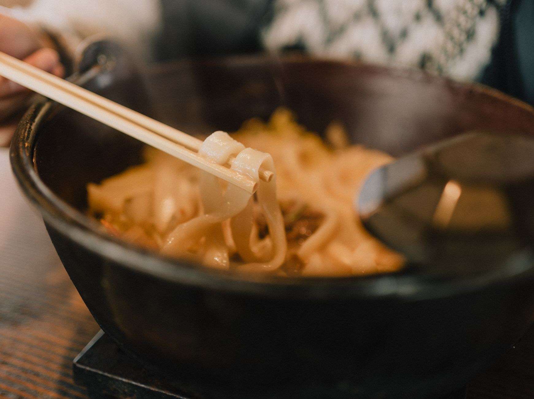 다카마쓰 Sanuki udon noodle bowl